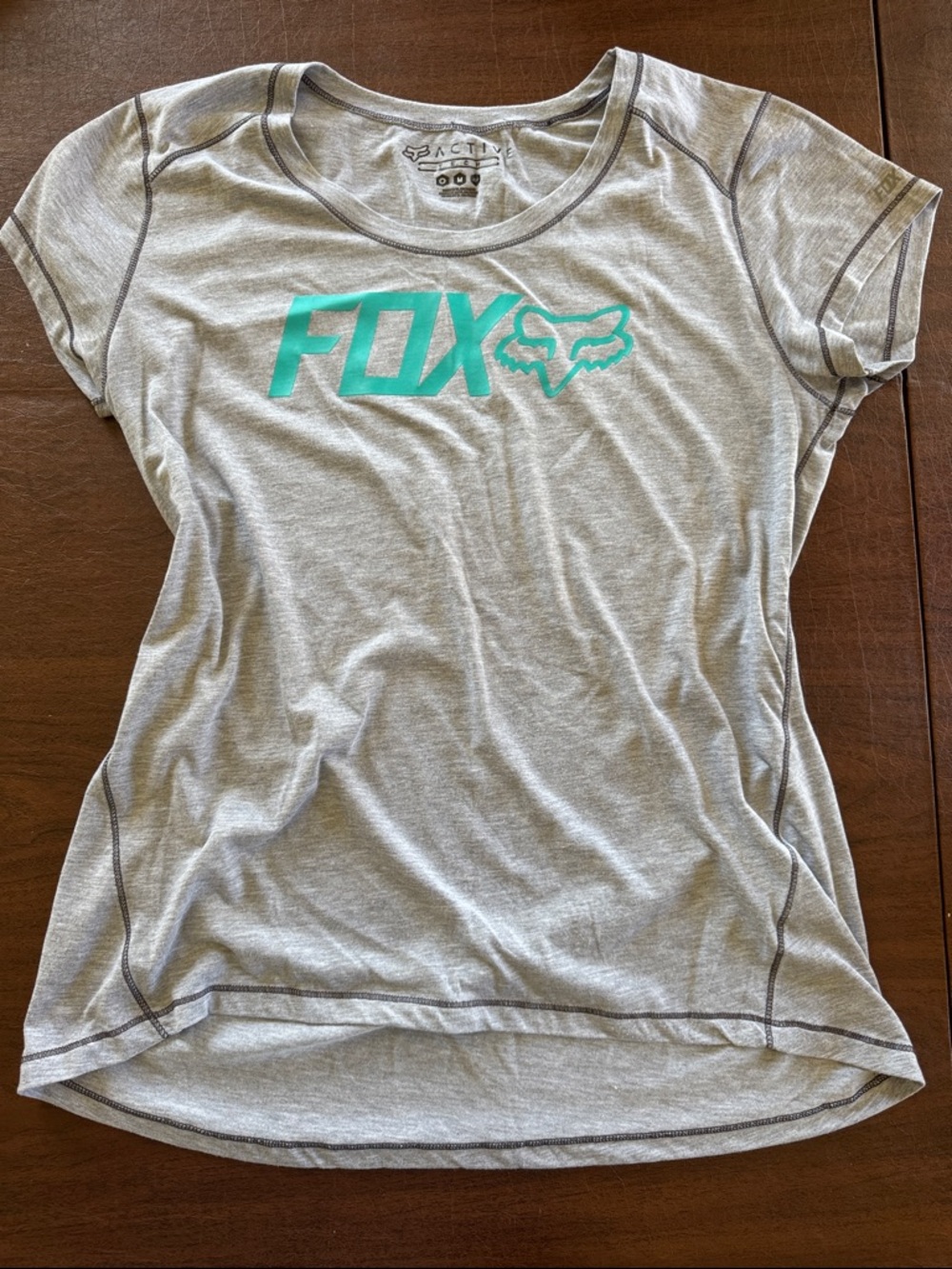 Fox Light Gray Short Sleeve Tee with Teal Logo NWOT